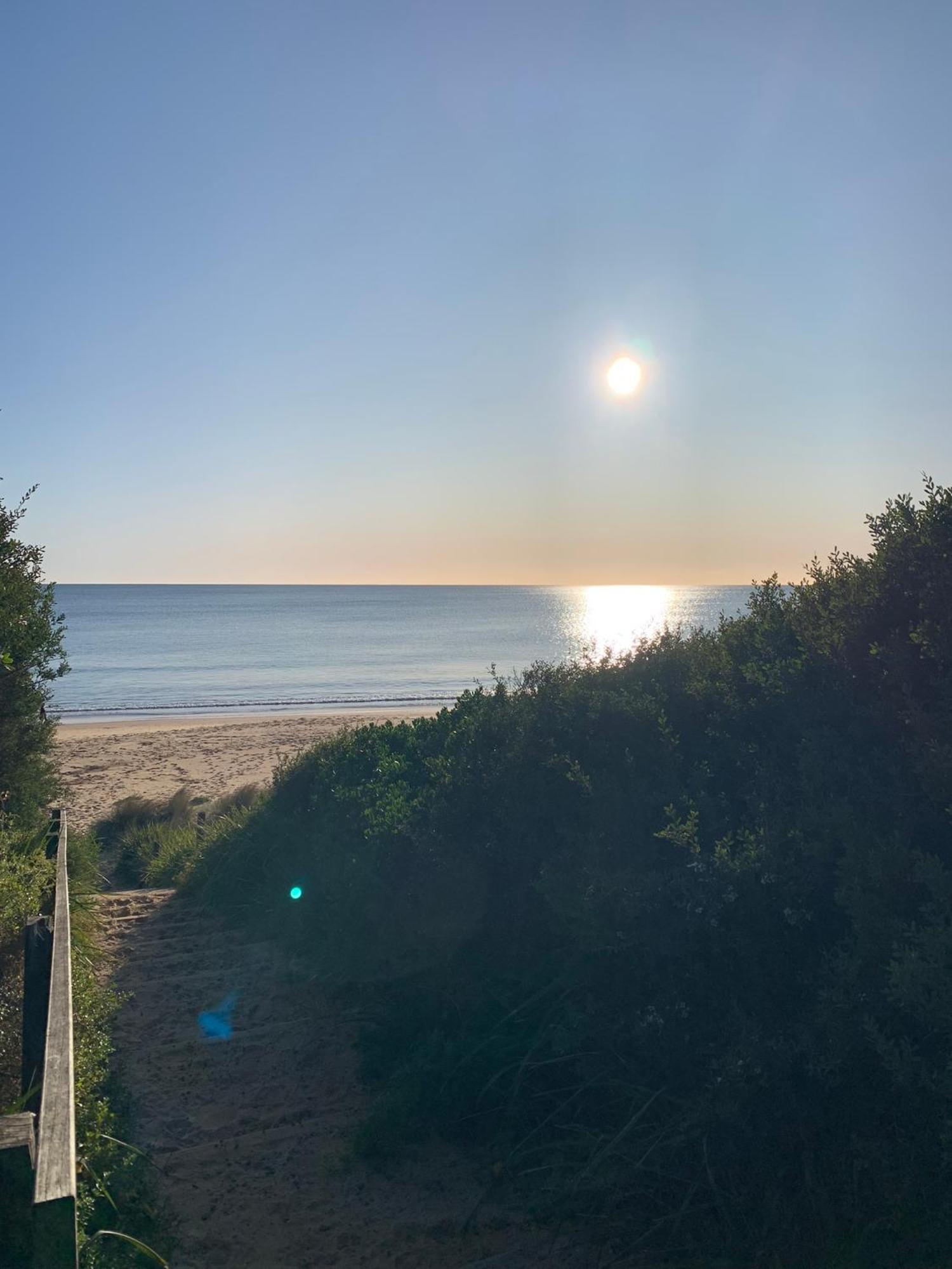 By The Sea, Culburra Beach Exterior foto